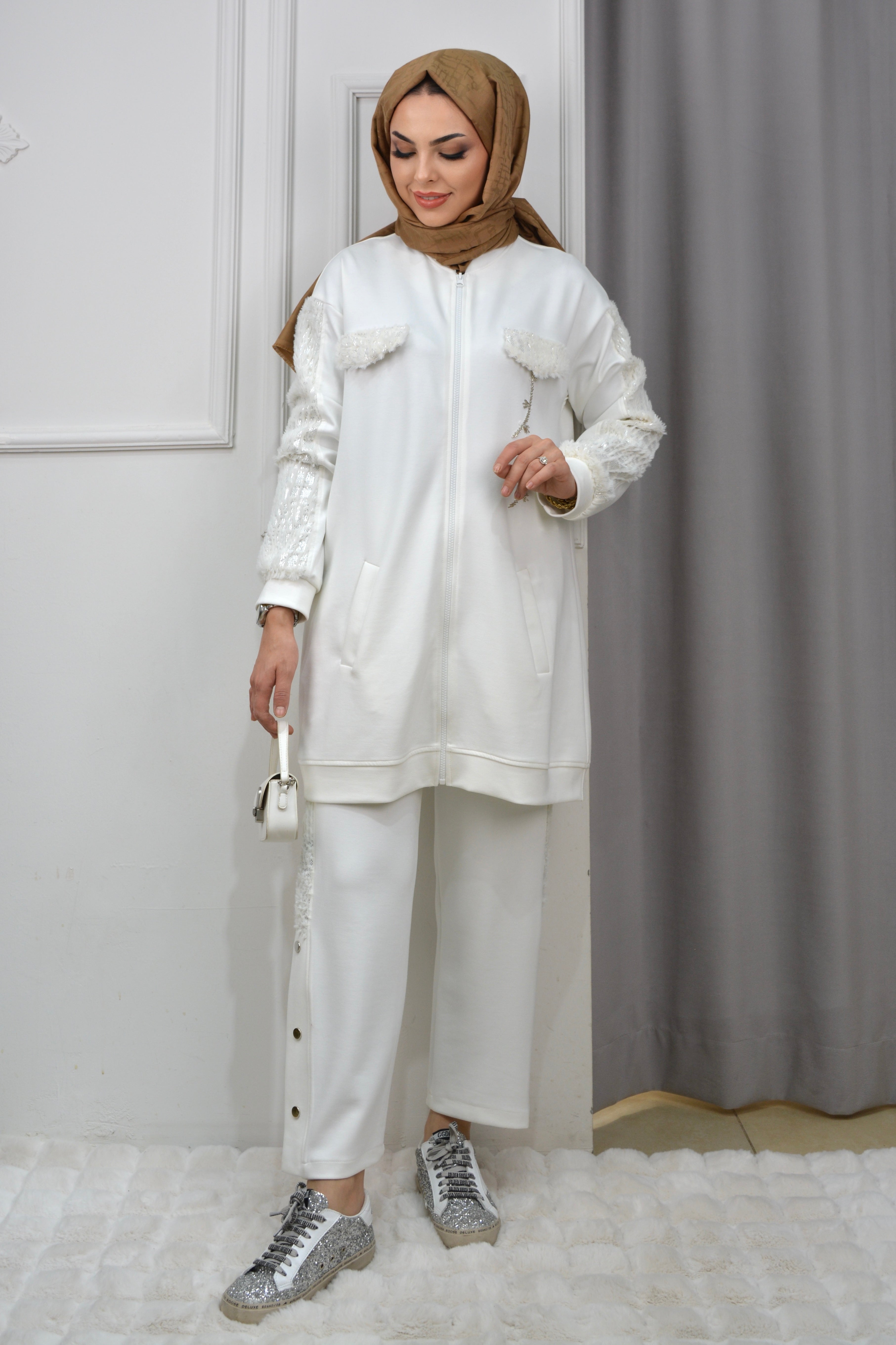 PREMIUM KONFOR TAKIM - EKRU