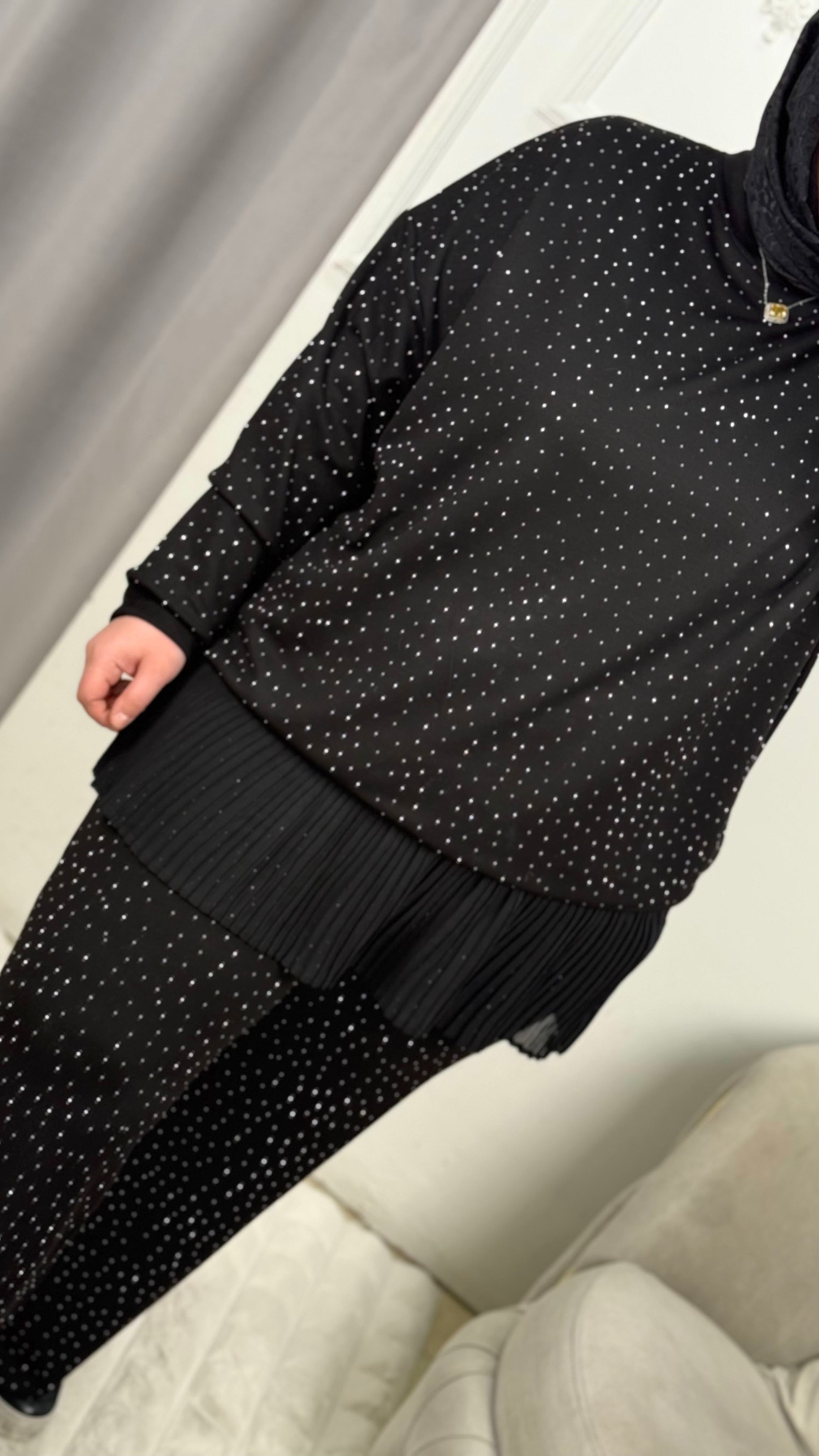 TAŞLI TAKIM - SİYAH